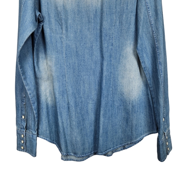 Rock & Roll Cowgirl Panhandle NWT Denim Pearl Snap Western Shirt Women's Medium - Picture 6 of 13